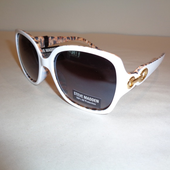 Steve Madden SM893105 White Womens Sunglasses main image 8
